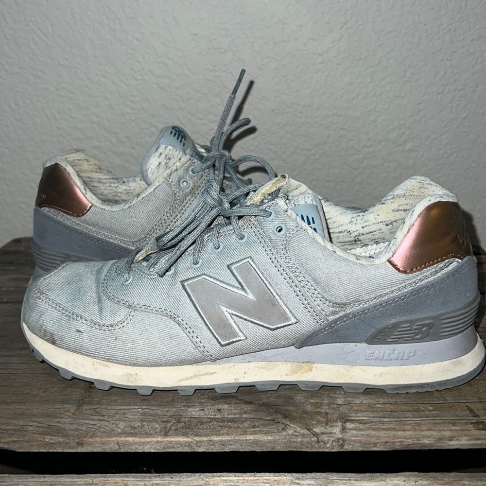 New Balance Womens 574 Gray and Rose Gold US W size 9